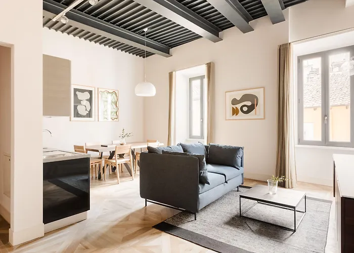Numa Rome Via Veneto