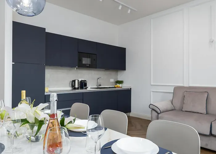 New! Colosseum Holidays - Prestige Three Bedrooms