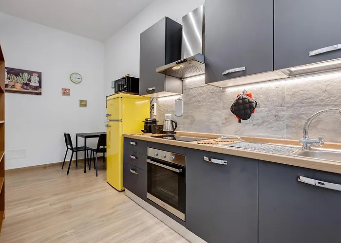Testaccio Patty Flat