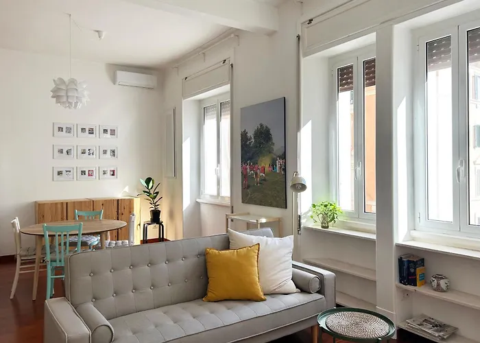 Casa Mops
