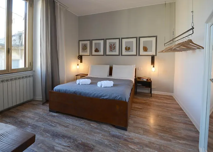 Natale Del Grande Stylish Apartment