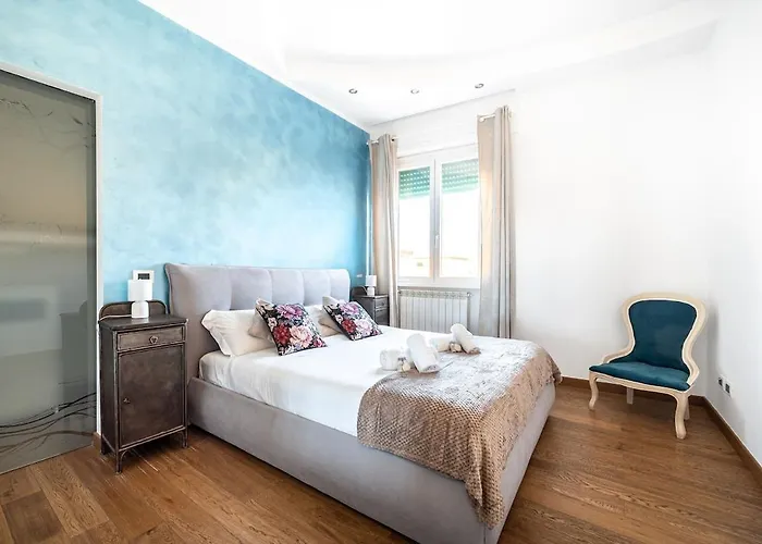 Elegant Family Home 5 Min From Metro Station
