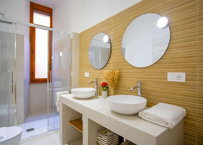 Elegantis Barberini Modern Apartment - Comfort In Rome Most Charming District