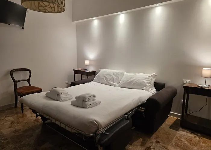 Stendardi'S House - By Be Your Home