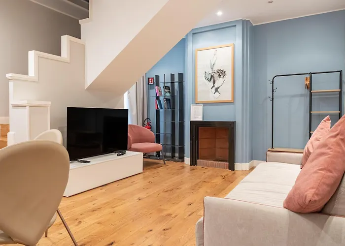 Viam 16B Suites