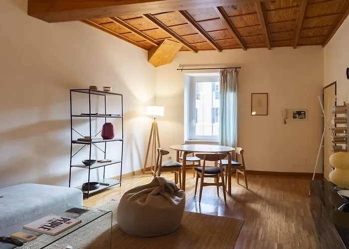 Trastevere Luxury Panoramic Apartment