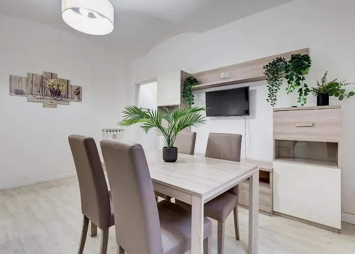 Villa Borghese Modern Apartment