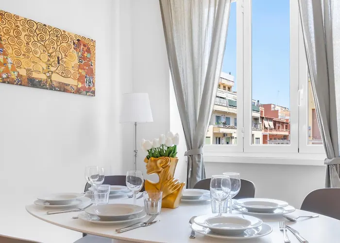 Artstay - Exclusive Apt Near Metro B, Parking, Ac