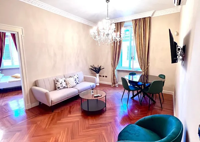 Artisti Home