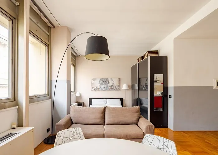 Modern Apartment In Heart Of Rome