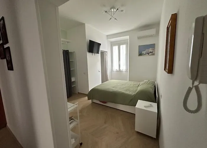 New Apartment On The Way To Metro C Colosseum