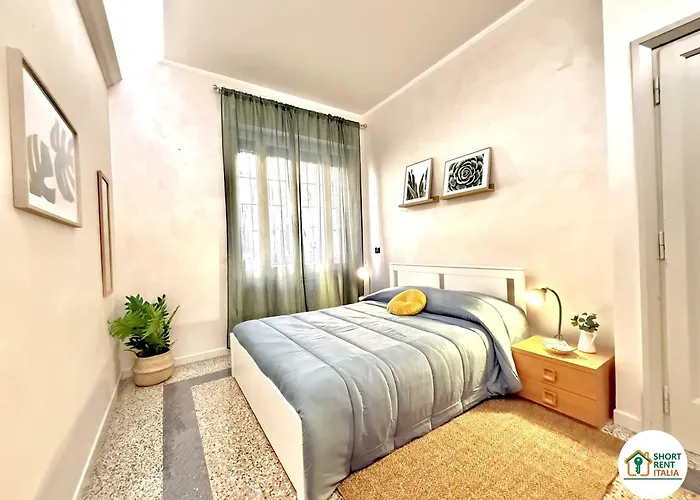 Re Di Roma - Iside House