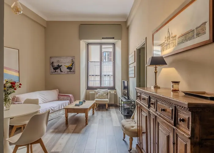 Pantheon Square, Comfort, Super Kingsize Bed