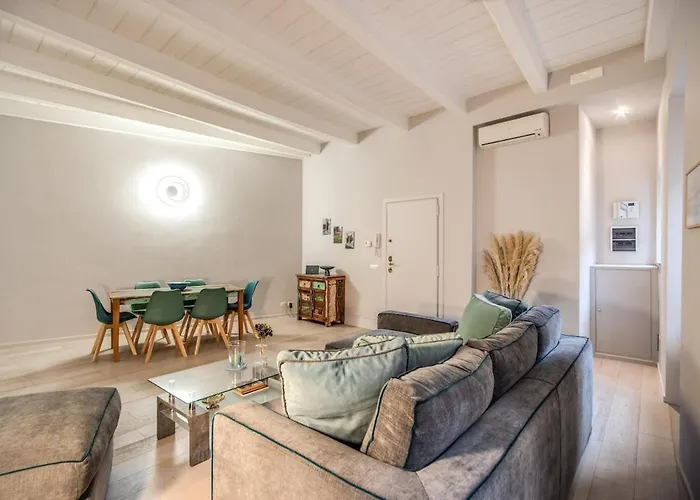 Agnello Apartment