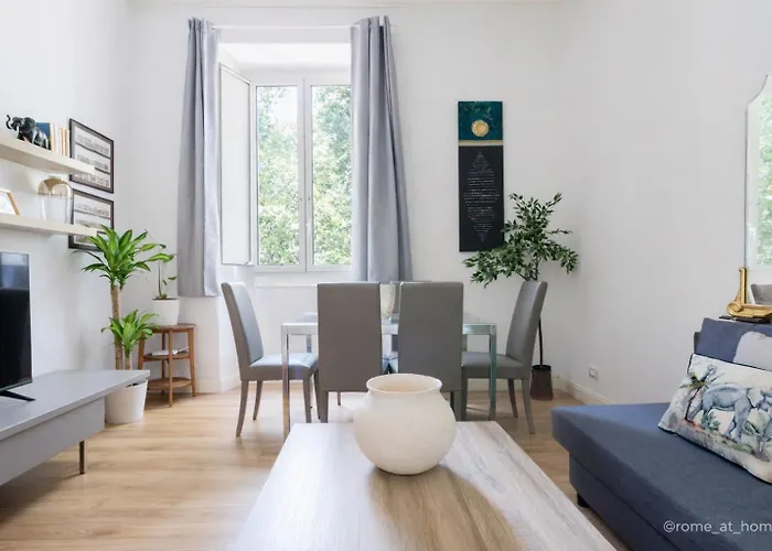 Passeggiata Di Ripetta Tevere View Spacious apartment 2 BR FOR 7 Pax