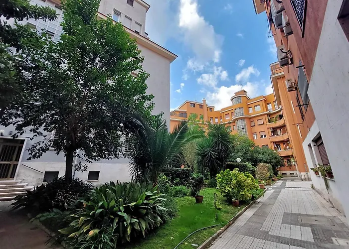 The Place Gallia - New Guesthouse San Giovanni- Self Check-In -Near Metro