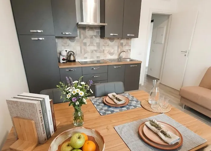 La Bouganville Roma - Scirocco & Grecale Apartments