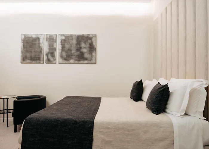Room 230 Roma Luxury Suites