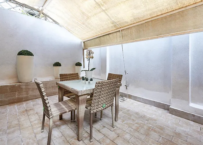 Art House Centro Storico Apartment