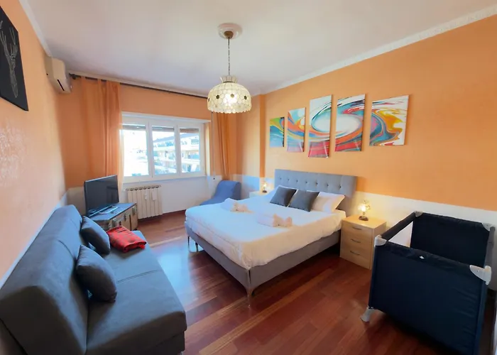 Golden Valley House