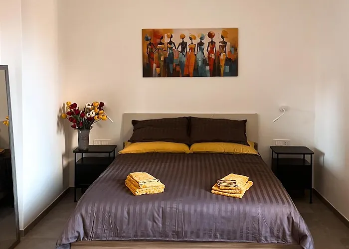 Tw-Roman Holidays Home