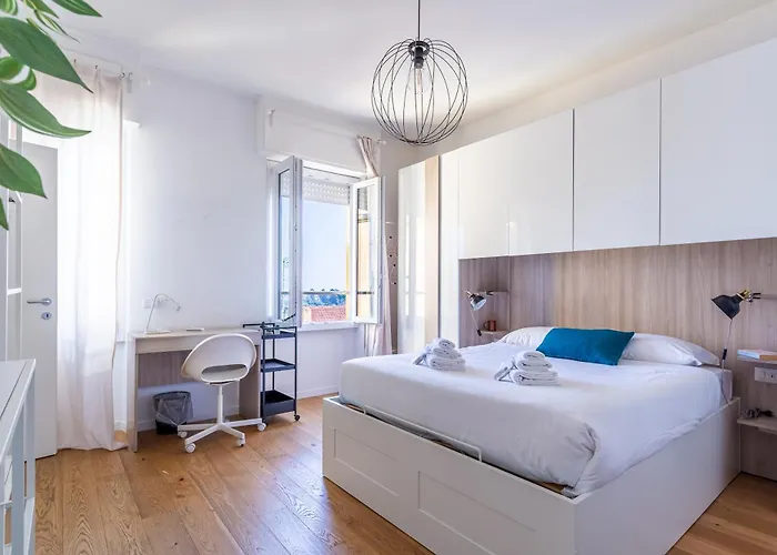 Iflat Bright & Cozy Roman Retreat