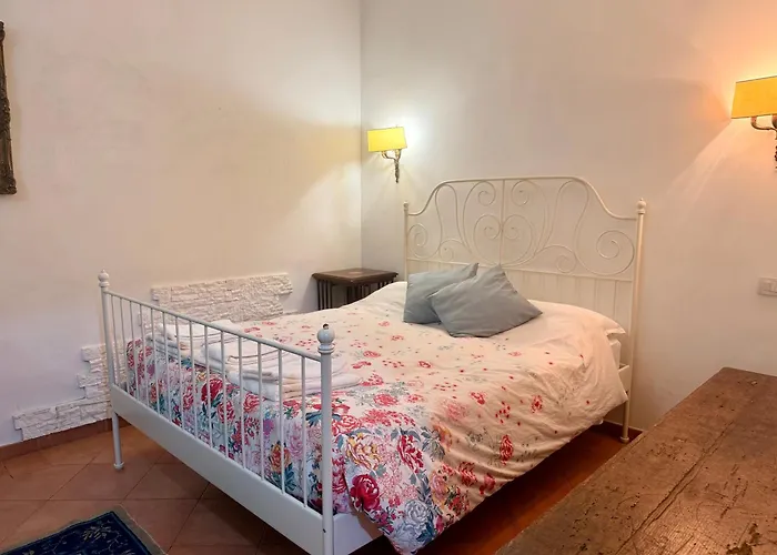 Beautiful Flat On Via Giulia - Heart Of Rome