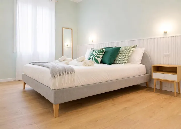 Near Colosseo Comfortable Stay In San Giovanni