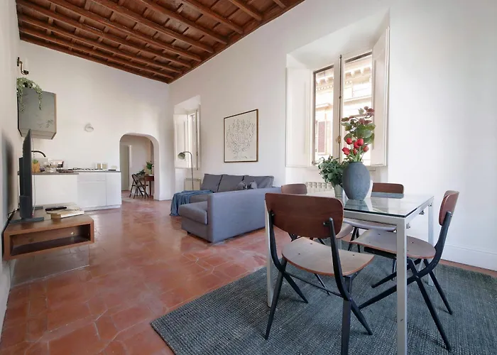 Parlamento Central Apartment