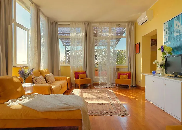 Homeby - Belsito Terrace