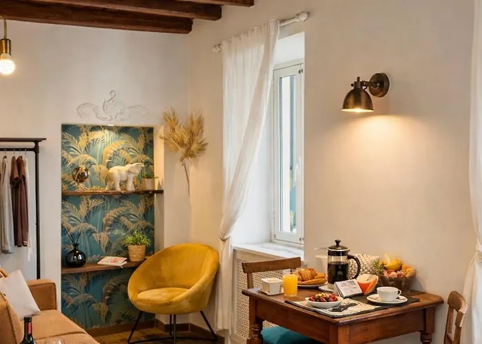 Suite La Chiostrina Al Cedro By Rioni Di Roma