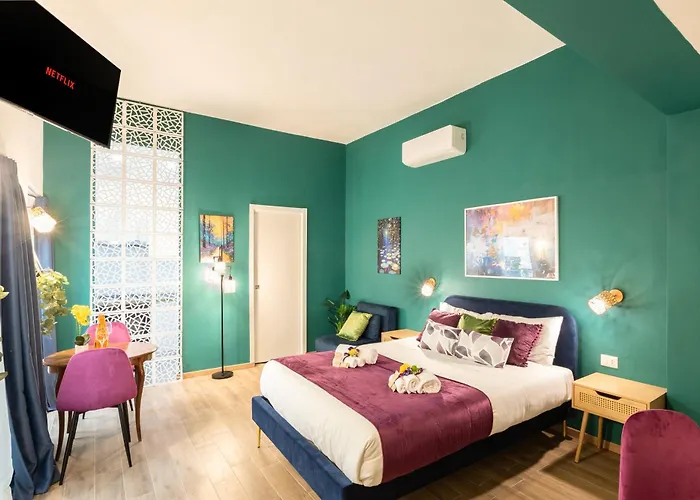 Historic Center Boho Apt - 5Min Colosseum, 300M To Metro, A-C