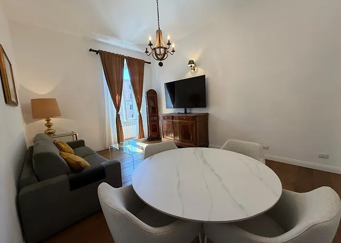 Giulio Cesare Exclusive Luxury Apartment