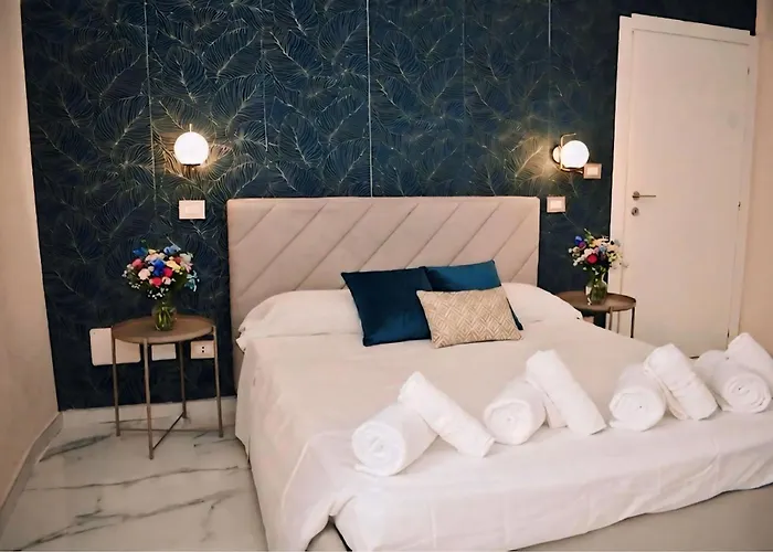Home Holiday Rome - Colosseo - Lanza