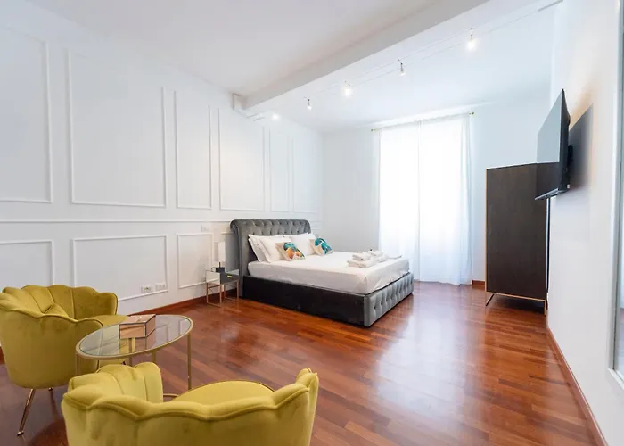 Trevi Fountain Superior Suites Bylzluxuryproperties