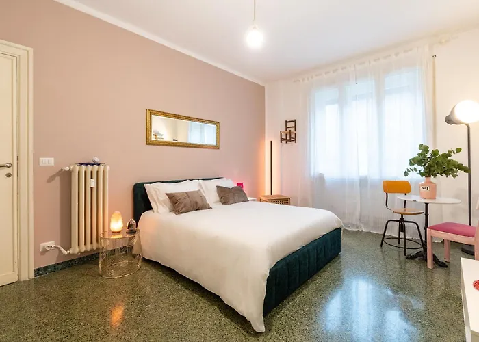 Green Marble - Vatican Apartment