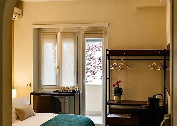 Vatican Dolce Remy Guest House - Metro Cipro