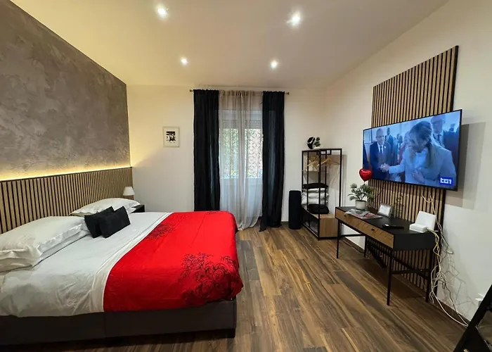 Alma Musa Piazza Bologna Apartment