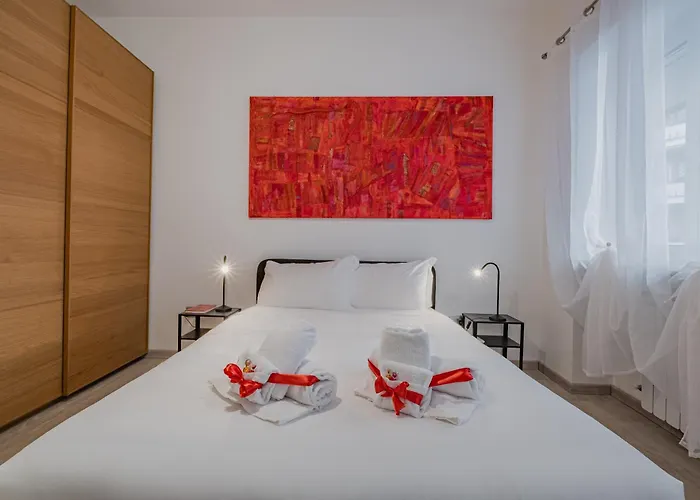 -10Min Metro- Jonio Style Apartment