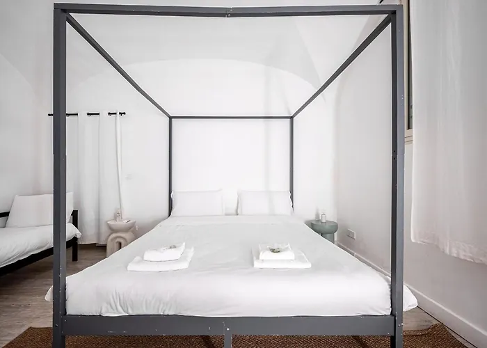 Stunning Loft Near Colosseum And Termini Station Wifi Ac