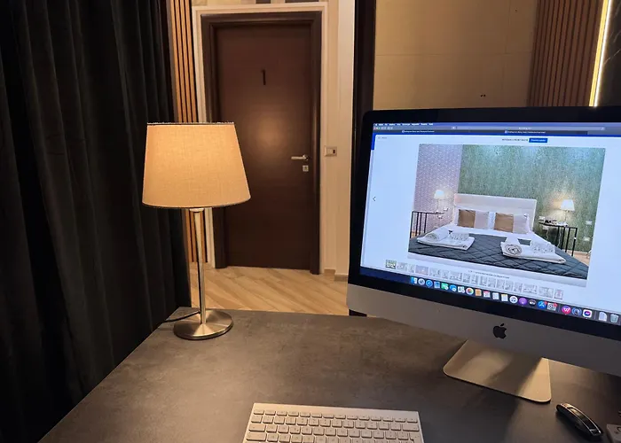 Vatican Luxury Suite