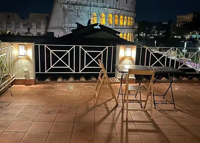 Modern Cozy Apartment Near The Colosseum In Rome