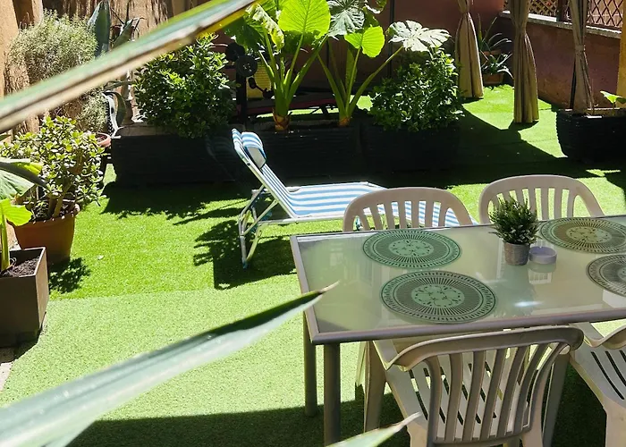 Candelor House - Apartment & Garden In Gianicolense