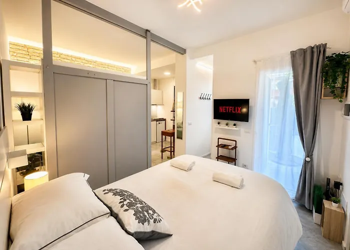 Monolatino Apartment