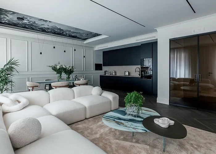 Luxurious Apartments In The Center Of Rome