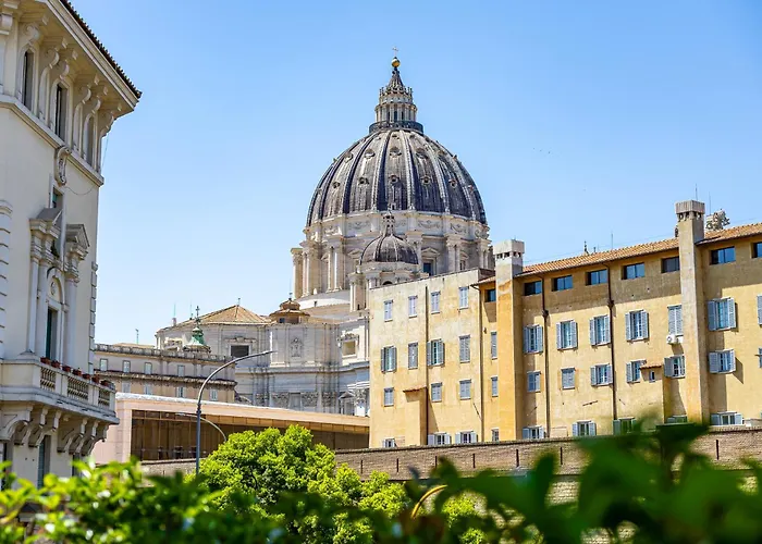 The Grand View Lux Vatican Suite