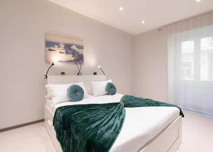 Mameli 56 - Apartment In Palazzo Storico Trastevere
