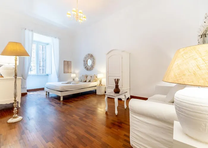 Luxury Historic Apartment Campo Dei Fiori