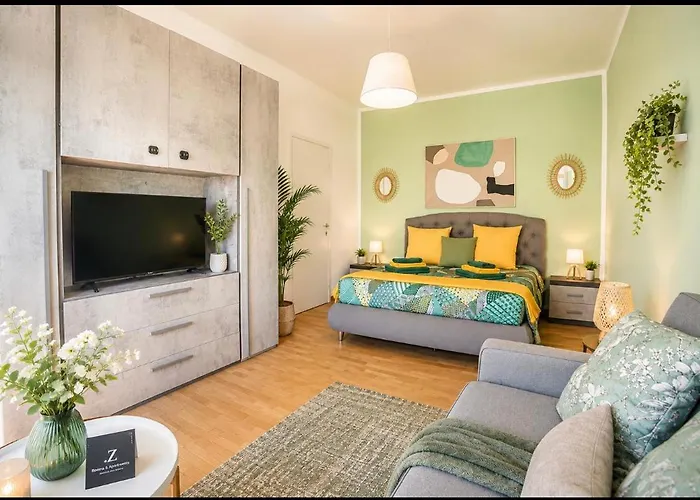 New! Vatican Domizia Apartment