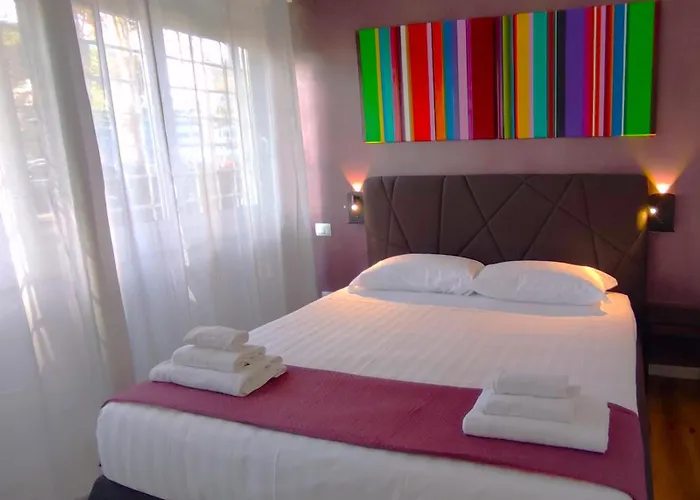 Ancient Rome Colosseum Modern And Bright Apartment